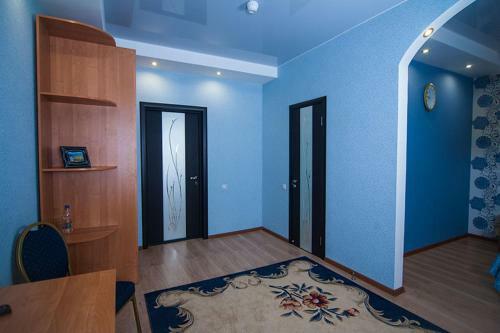 Hotel Pyaterochka Lux