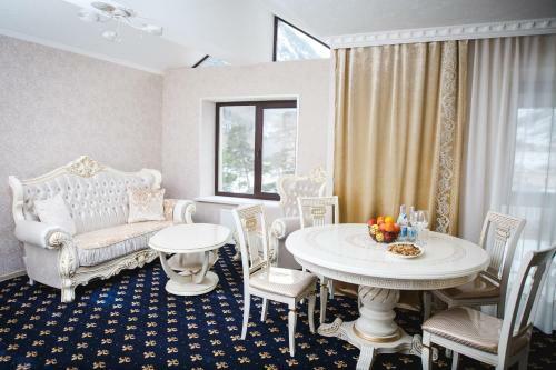 Hotel Elbrusplaza