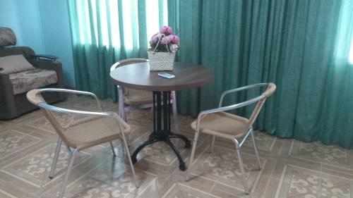 Hostal Maria Amore Inn