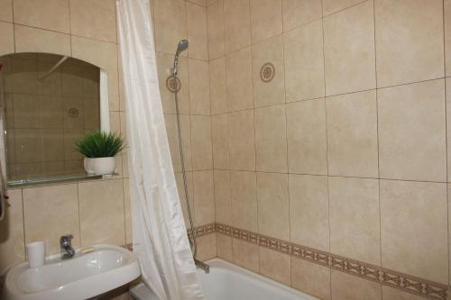 Apartment On Krasnaya Ulitsa