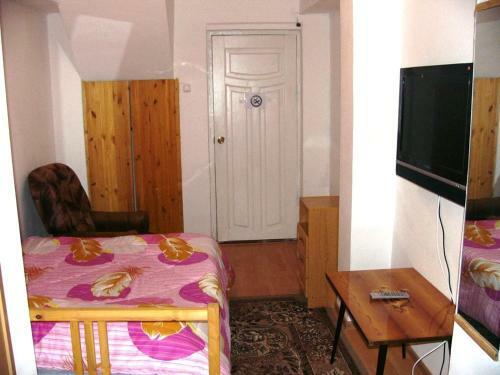 Hostal Valentina Guest House