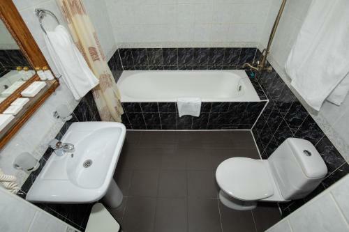 Hotel Yuzhny Dvorik