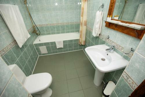 Hotel Yuzhny Dvorik