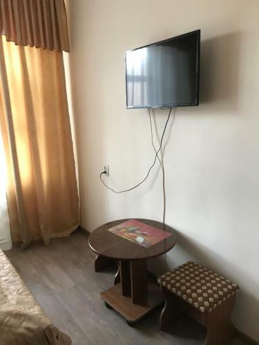 Hostal Legenda Guest House