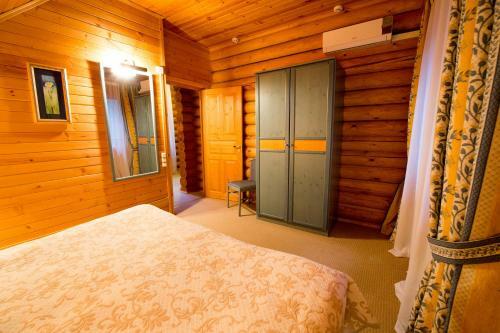 Istra Holiday Hotel