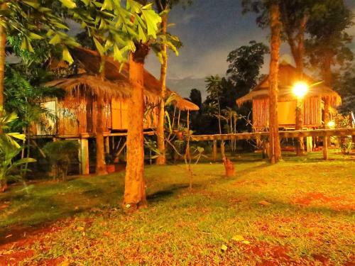 Hotel Bamboo Hideaway Resort