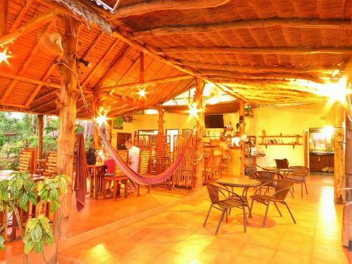 Hotel Bamboo Hideaway Resort