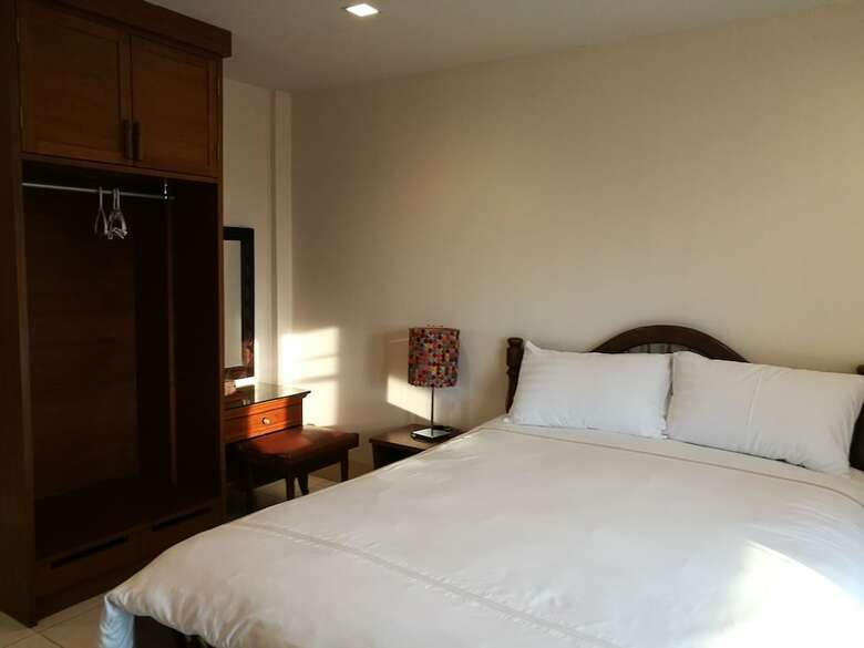 Hotel Oasis91 Resort & Restaurant