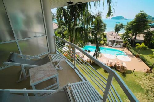 Hotel Makathanee Resort