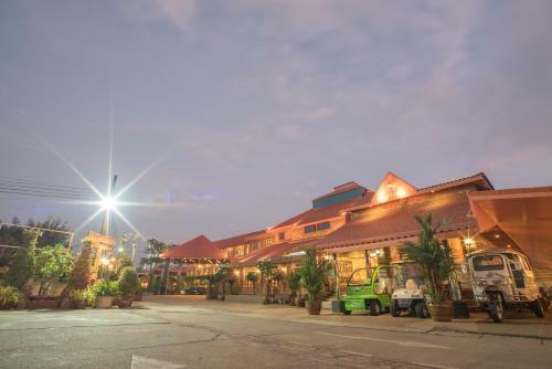 Busyarin Hotel