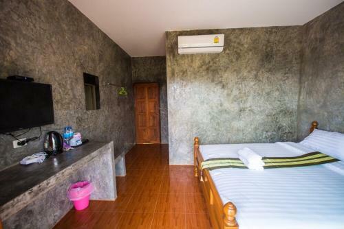 Hotel Udee Home