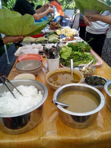 Hotel Charn Mai Chai Lay