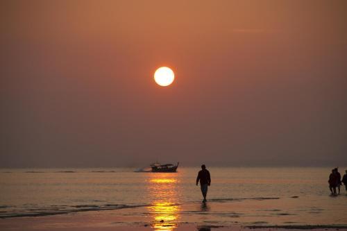 Hotel Sunrise Tropical Resort