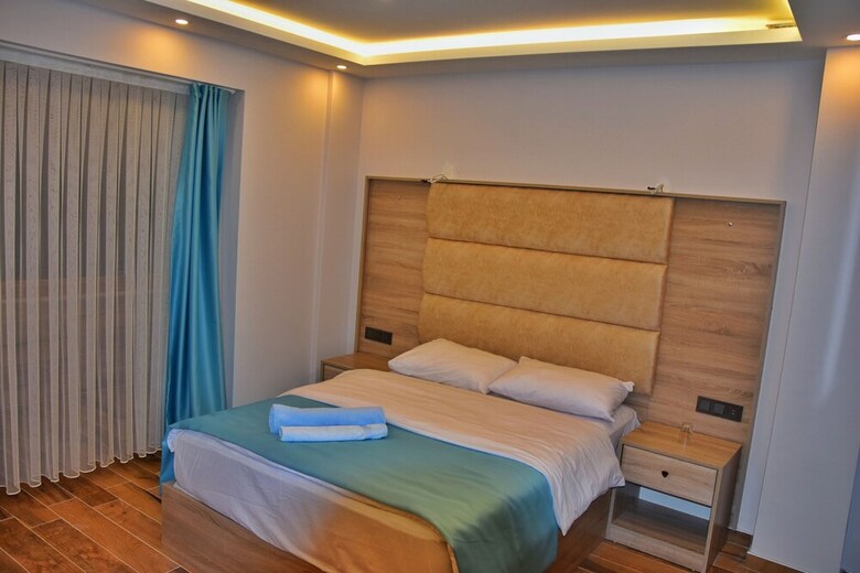 Danis Motel