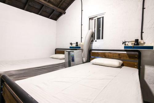 Pisces Youth Hostel