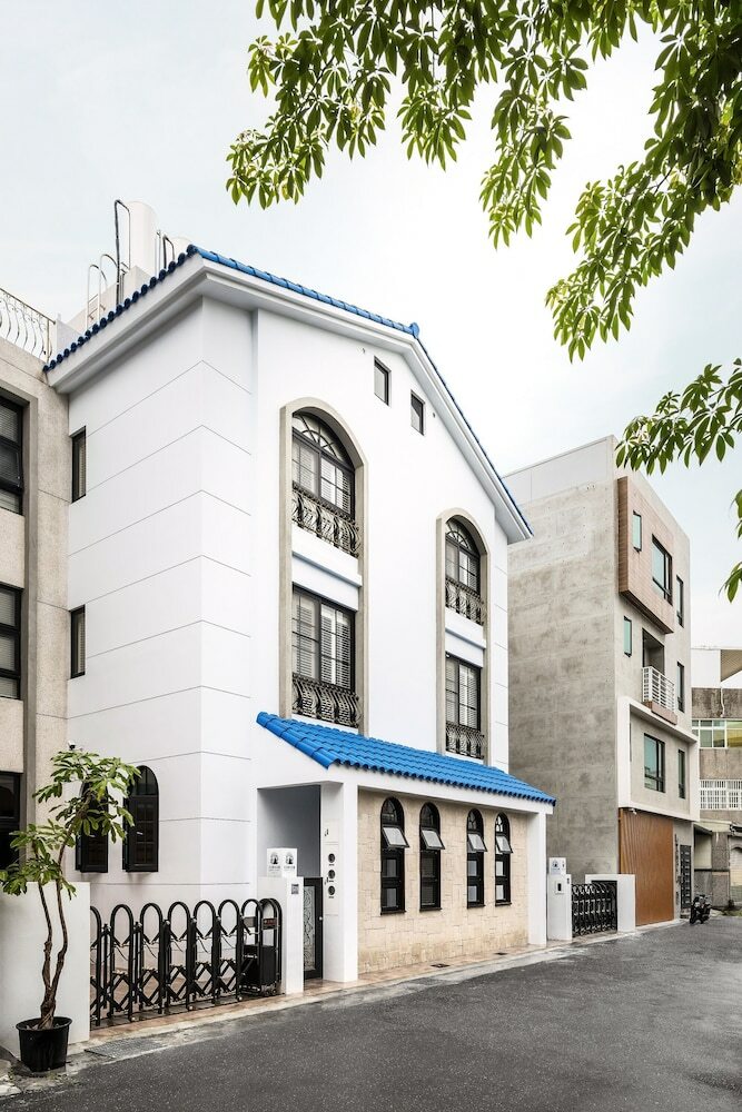 Bed & Breakfast Madam's Mansion Homestay