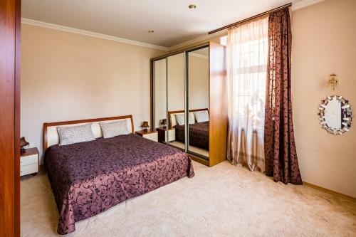 31 Svobody Avenue Apartment