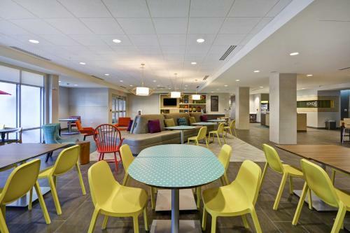 Hotel Home2 Suites By Hilton Queensbury Glens Falls