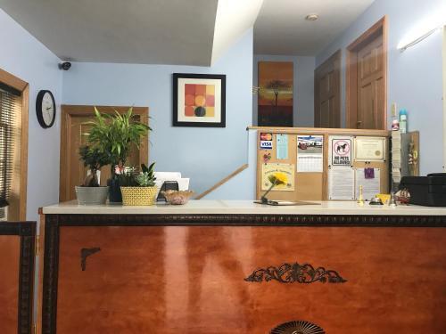 Pine Haven Motel