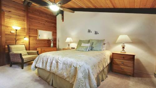 Muskrat 2 Three-bedroom Home