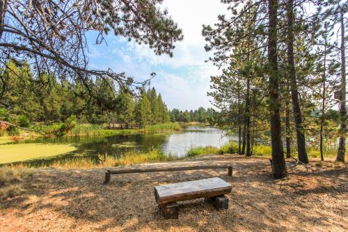 Ranch Cabin 12 | Discover Sunriver