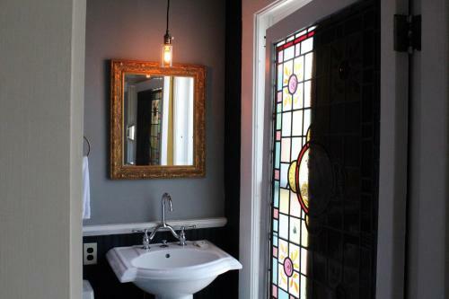 Posada Shelburne Hotel