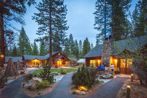 Evergreen Lodge At Yosemite