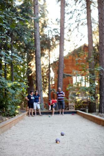 Evergreen Lodge At Yosemite