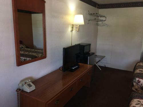 Finn's Motel