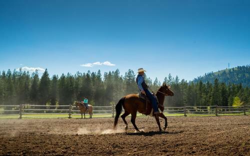 Lodge Riverview Ranch