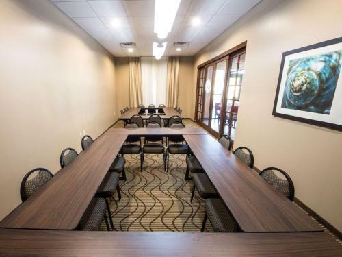 Hotel Comfort Suites Near Rainbow Springs Dunnellon