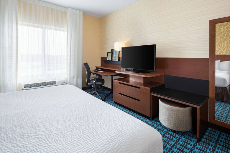 Hotel Fairfield Inn & Suites By Marriott Poplar Bluff