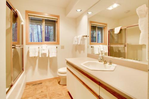 Black Butte Ranch: Nw Contemporary