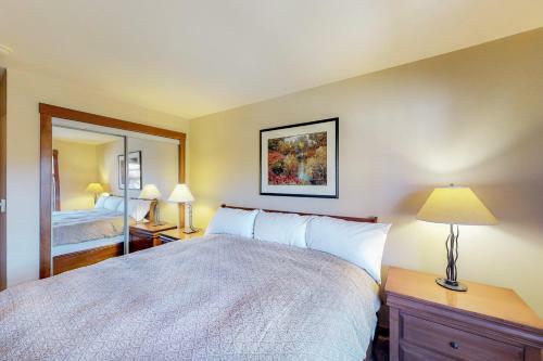 Powderhorn Lodge 311: Poppy Suite