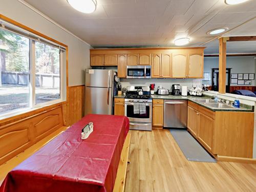 556 Eloise Ave Home