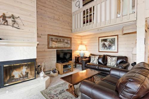 Apartamento 55 Upper Woodbridge Rd Unit F-4 Condo