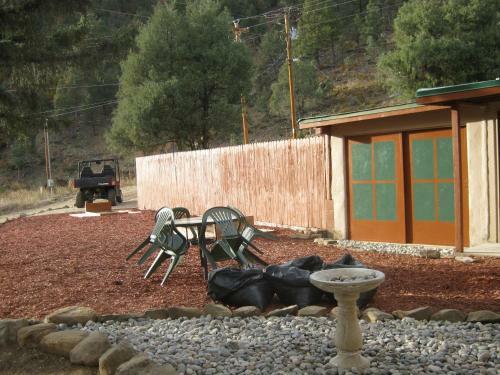 Hotel Shady Brook Inn Village/resort