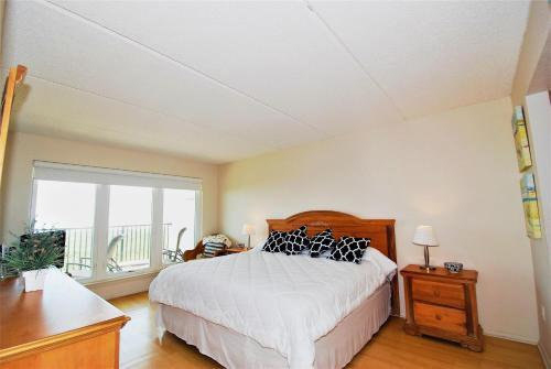 Apartamento Seville Condo Unit #205