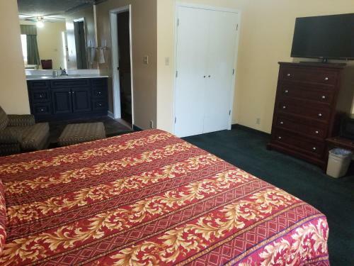 Motel Perry-o Inn & Suites