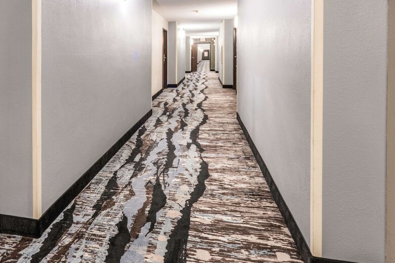 Hotel Quality Inn & Suites