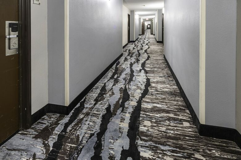 Hotel Quality Inn & Suites