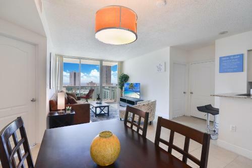 Aparthotel Yacht Club Modern Luxury Apartments