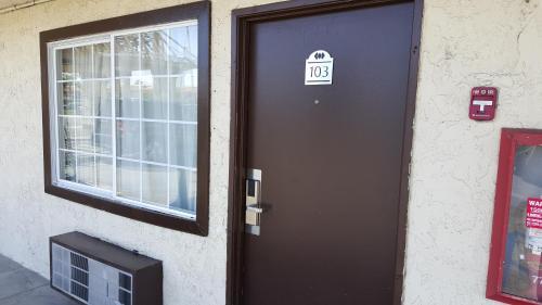 Motel Diamond Inn