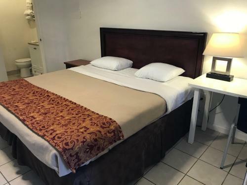 Motel Diamond Inn