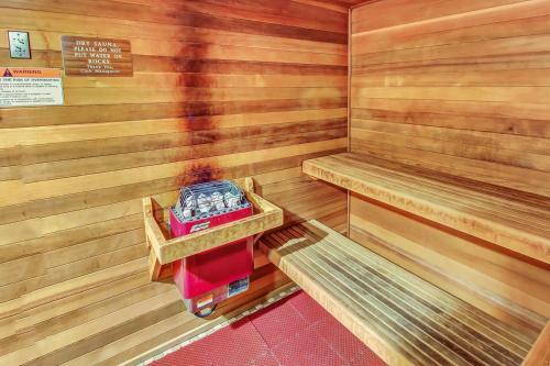 Powderhorn Lodge 223: Pennyroyal Suite