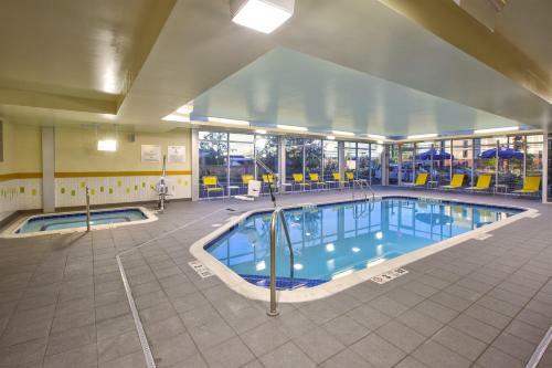 Hotel Fairfield Inn & Suites By Marriott Plattsburgh