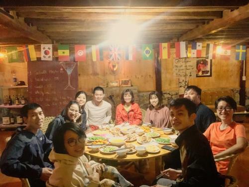 Sister's Homestay And Bar