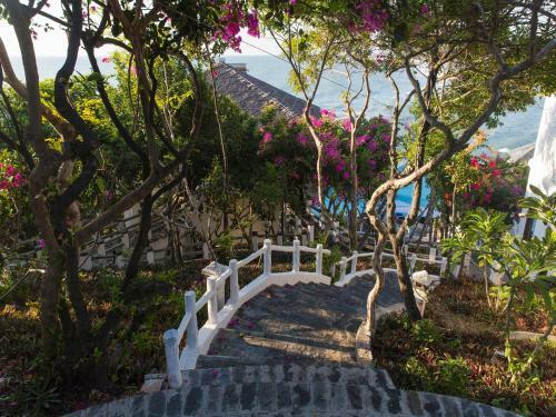 Hotel Rock Water Bay