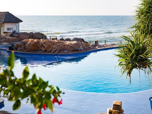 Hotel Rock Water Bay