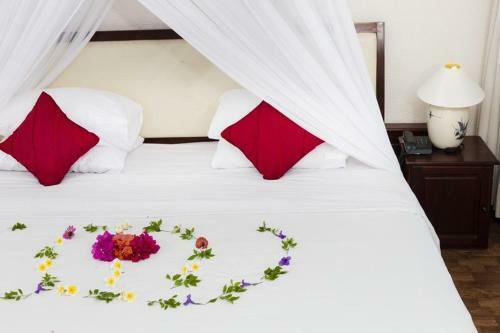 Hotel Rock Water Bay